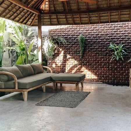 Jati Kuta Lombok Hotel Exterior photo