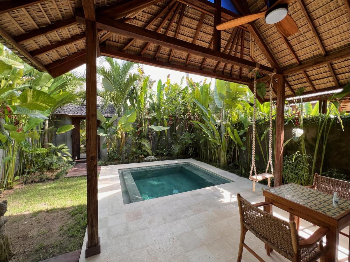 Jati Kuta Lombok Hotel Exterior photo