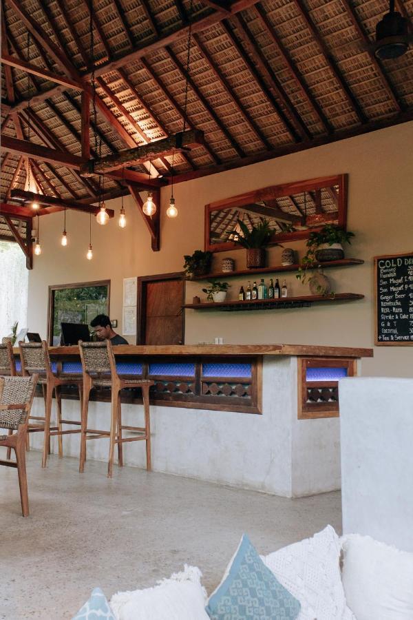 Jati Kuta Lombok Hotel Exterior photo