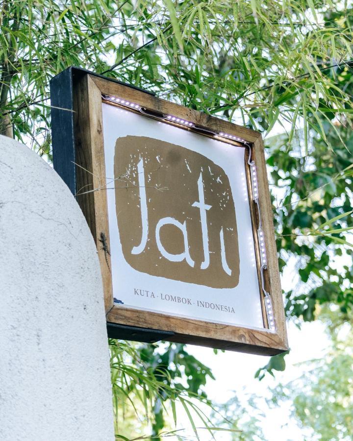 Jati Kuta Lombok Hotel Exterior photo